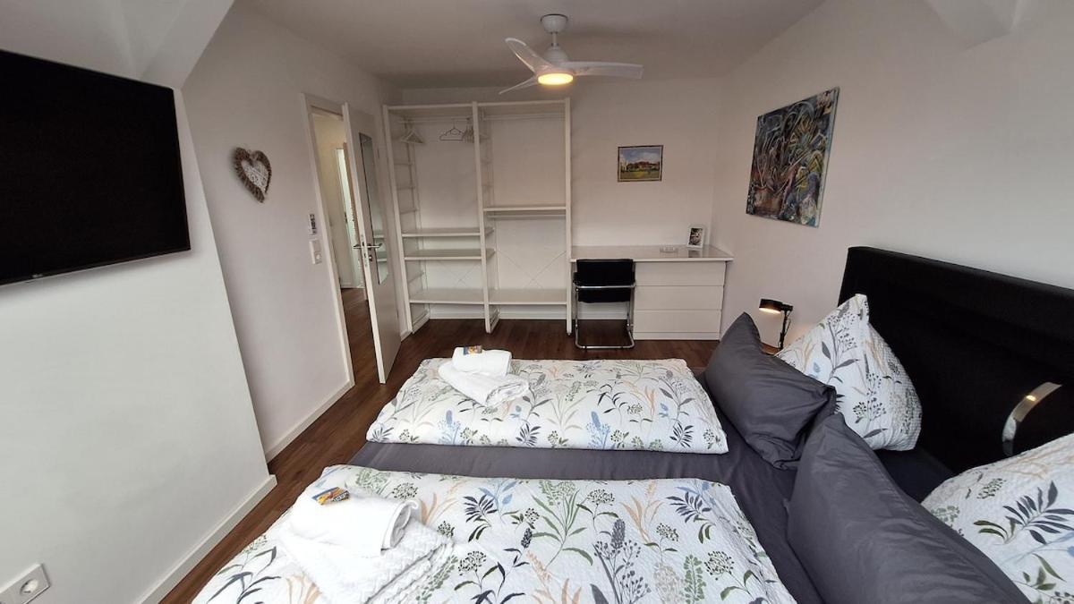 Auszeit2 Erfurt - Stilvolle Dachwohnung Mit Parkplatz - Zentrumsnah Ngoại thất bức ảnh