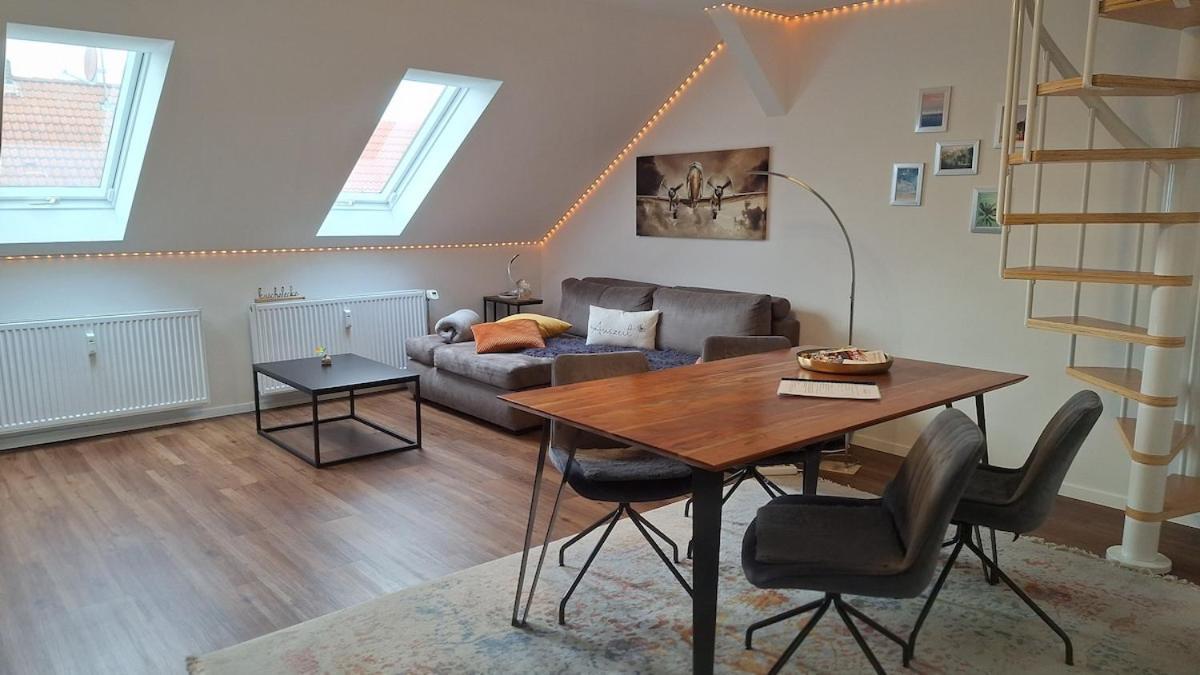 Auszeit2 Erfurt - Stilvolle Dachwohnung Mit Parkplatz - Zentrumsnah Ngoại thất bức ảnh